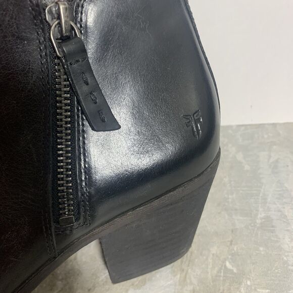 Frye Black Leather Stacked Heel Zippered Ankle Boots Women’s Size 9 M - Picture 11 of 16